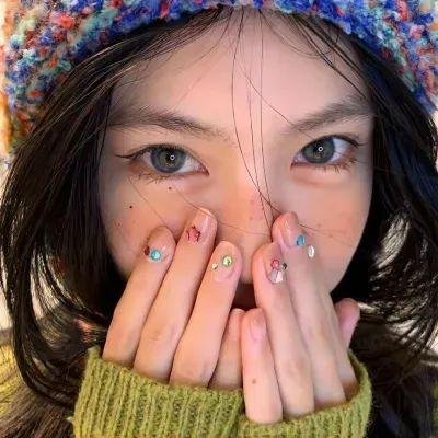 飞女欲潮